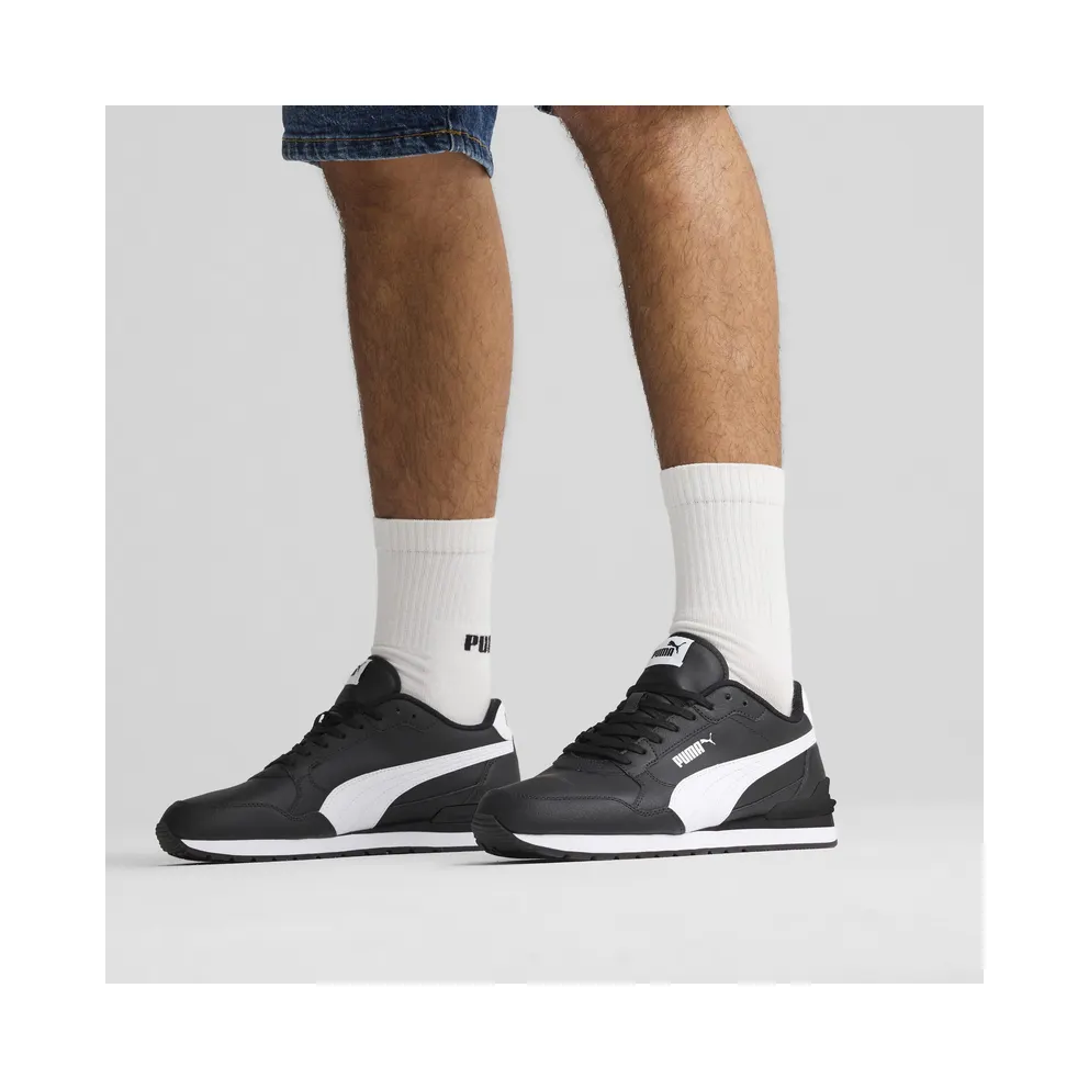 Puma ST Runner v4 “Puma Black / Puma White” (399068_01)