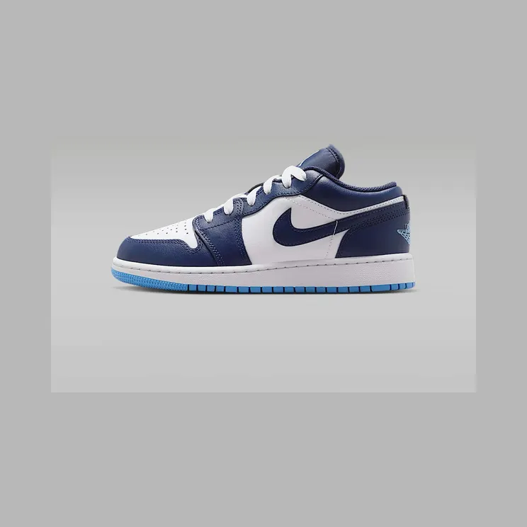 Jordan 1 Low “Midnight Navy / White / University Blue” (553560-404)
