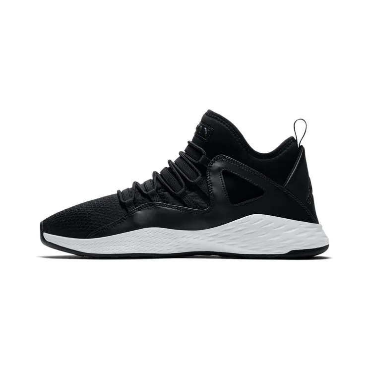Jordan Formula 23 “Black / White” (881465-031)