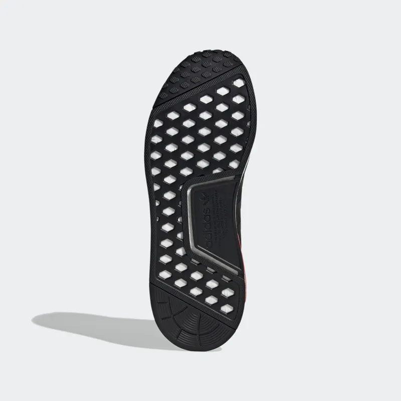 Adidas NMD_R1 V2 Core Black / Core Black / Cloud White (GY6162)