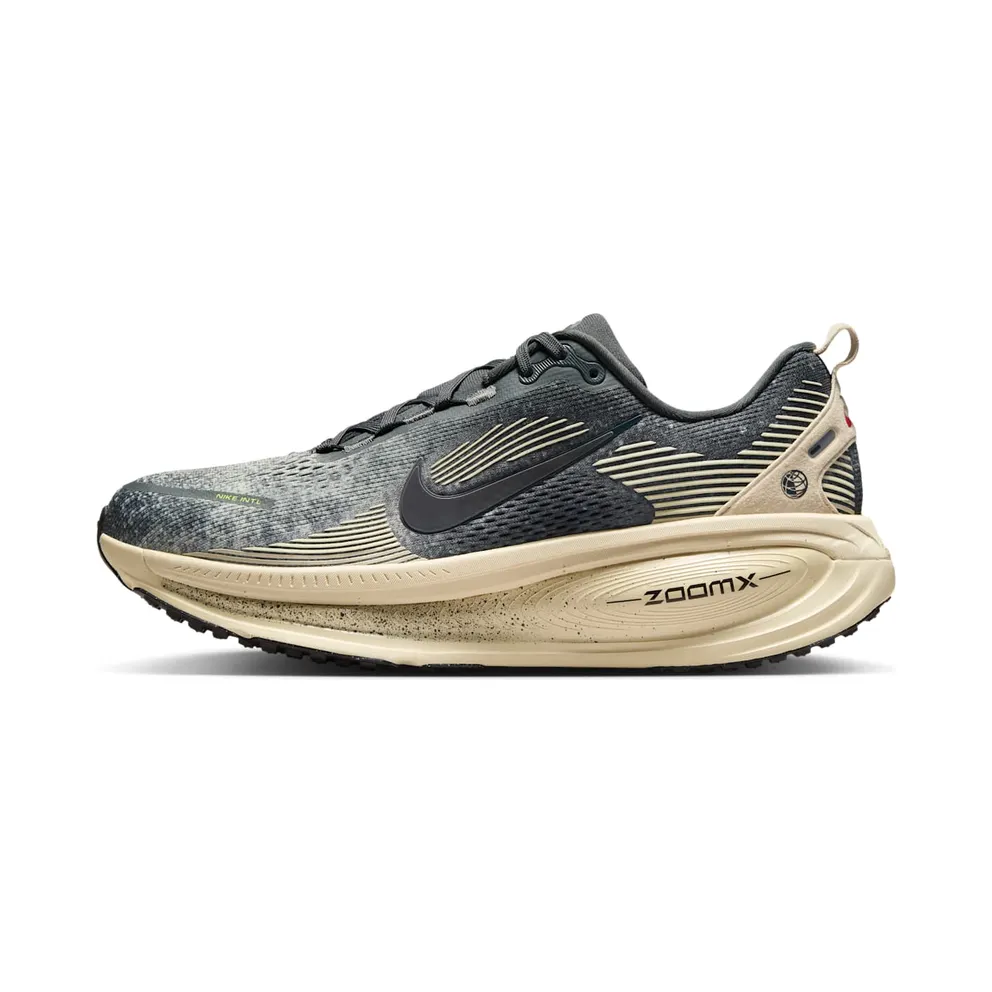 Nike Vomero 18 “Oatmeal” (IH4114-140)