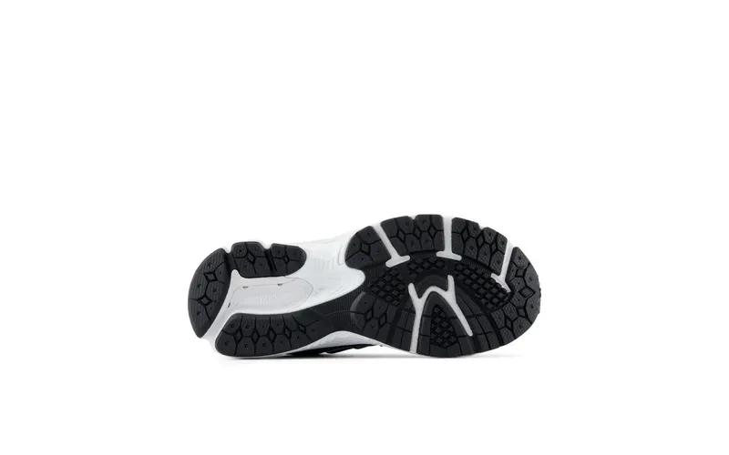 New Balance 2002 Bungee Lace Running Shoes P2002-4G2