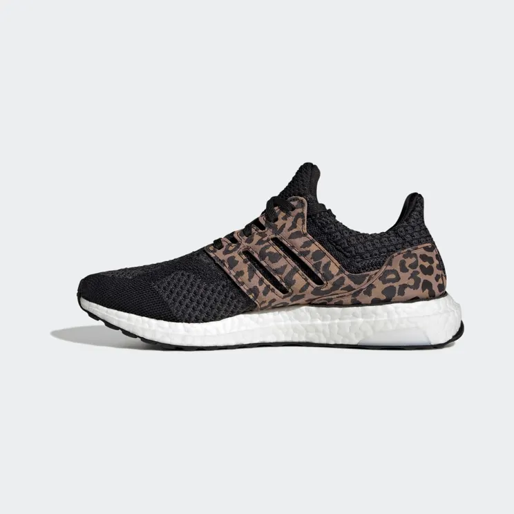 adidas-ultraboost HP9558