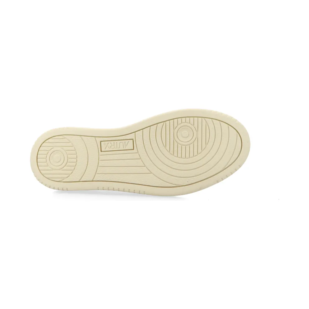Autry Medalist Low W (White / pink) – AULWLL78