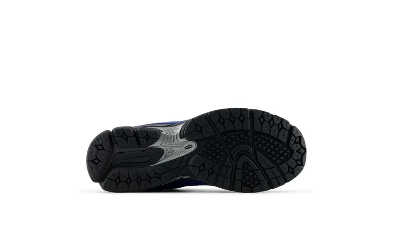 New Balance 2002R “Magic Blue/ Castlerock” (U20022RT)