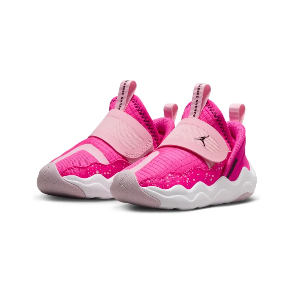 Air Jordan 23/7 TD “Fierce Pink” (FD8788-601)