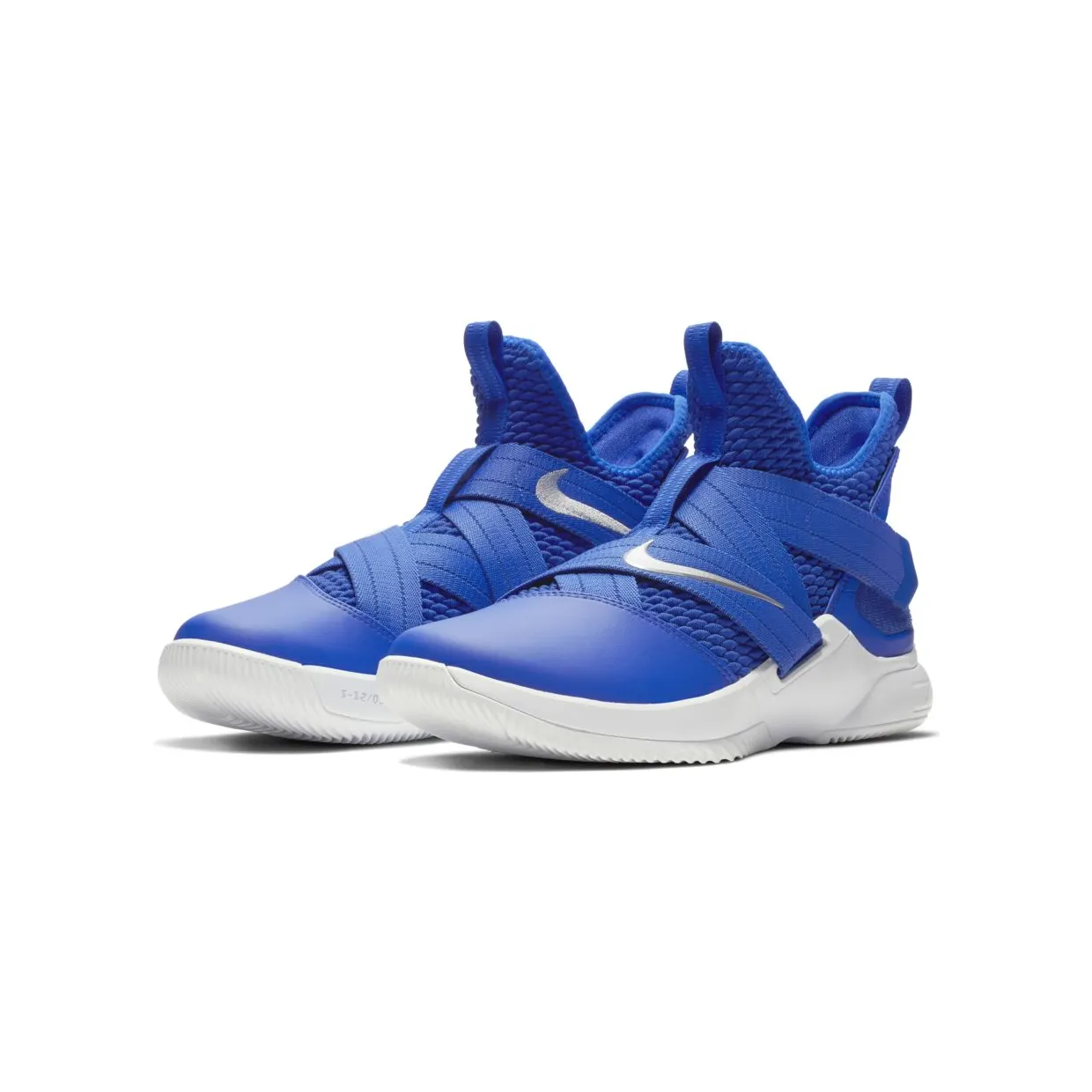 nike-lebron-soldier-12 AT3872-401