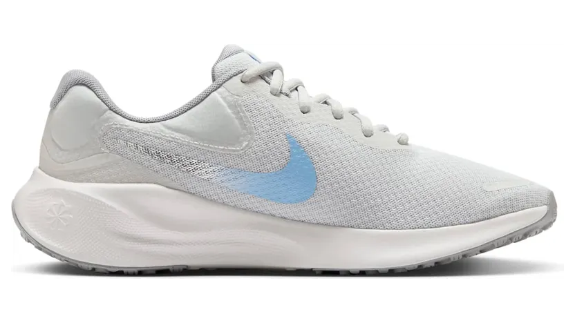 nike-revolution FB2208-013