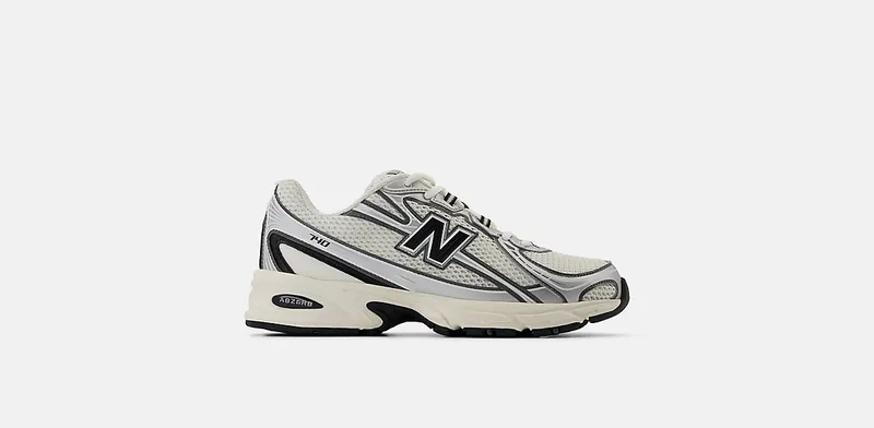 New Balance 740 “Sea Salt Black” (U740BK2)