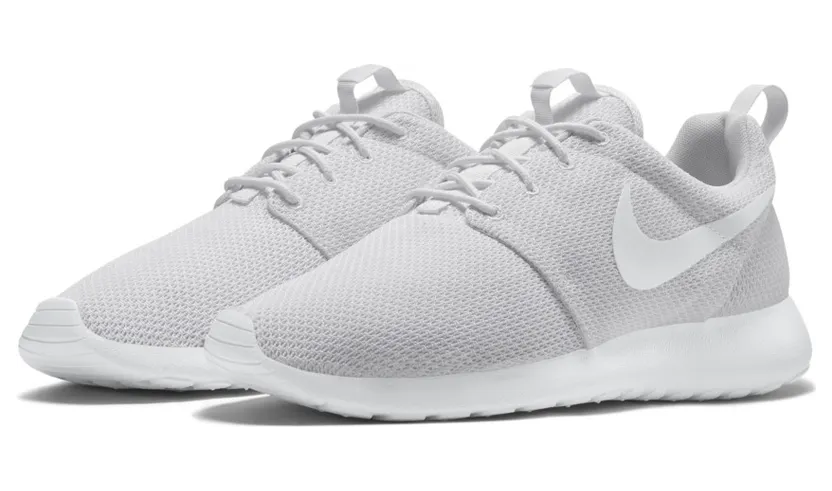 Nike Roshe One Triple White