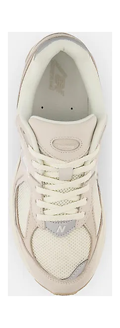 new-balance-2002r M2002RAA