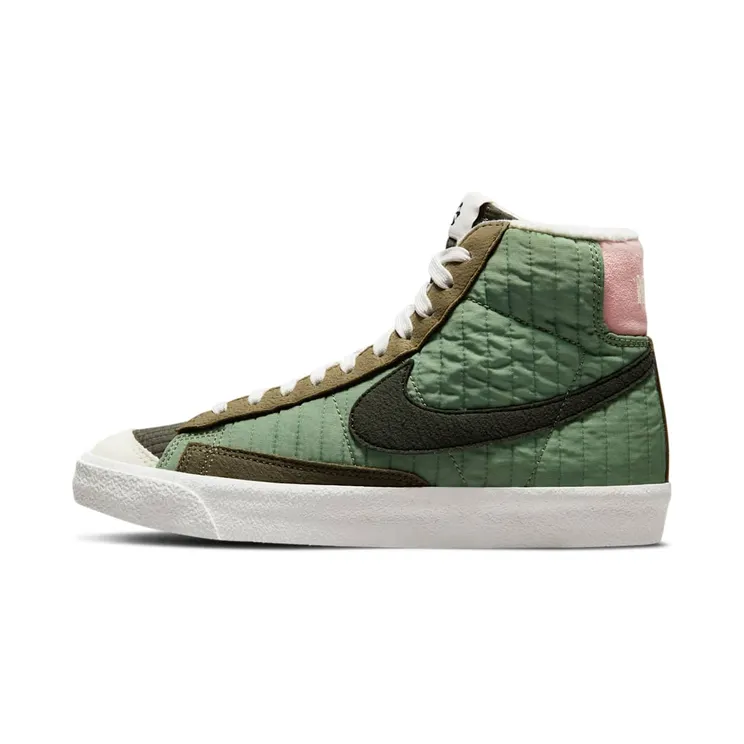 Nike Blazer Mid 77 Premium Toasty Sequoia Quilted (GS) “Oil Green / Sail / Medium Olive / Sequoia” (DO5216-331)