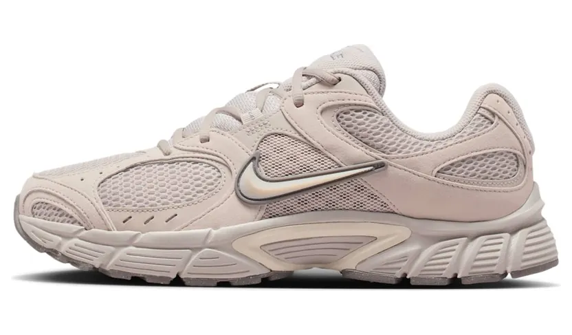 Nike V5 RNR “Moon Particle Light Brown” (II6292-201)
