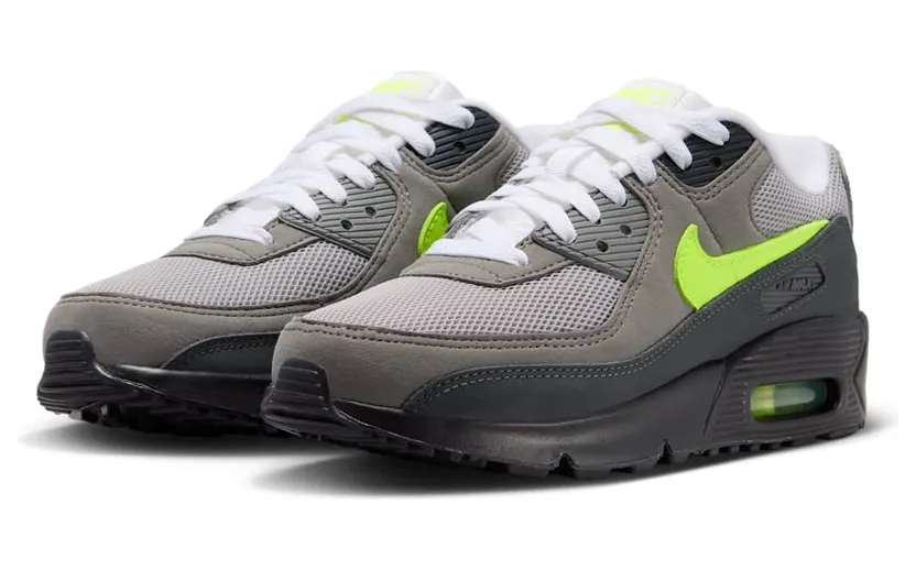 nike-air-max IQ7583-001