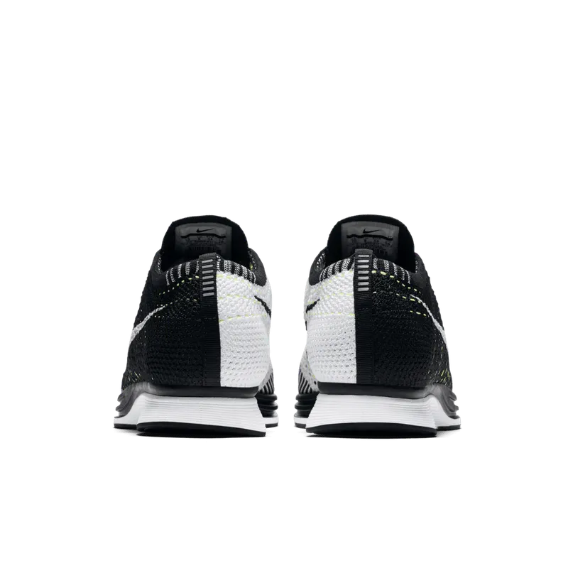 Nike Flyknit Racer Orca Black White Volt (526628-011)