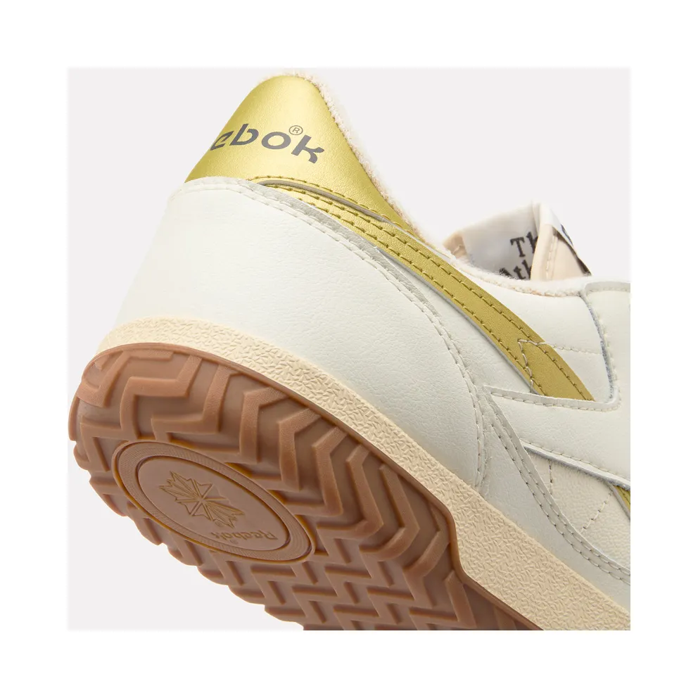 Reebok Defiance 88 “Unisex Chalk & Gold Trainers” (100244854)