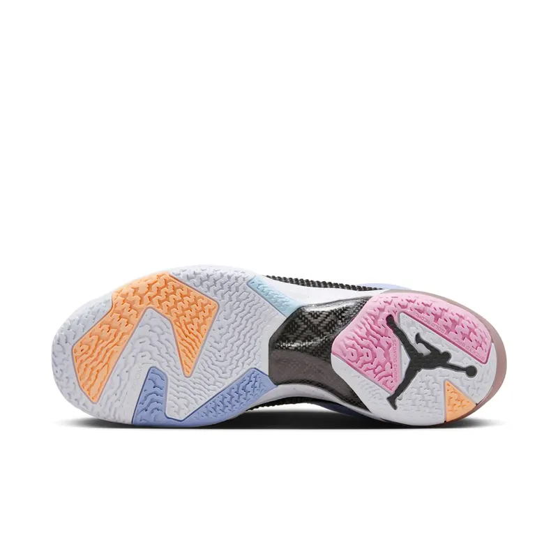 Air Jordan 37 Low “Dongdan” (FD8701-001)