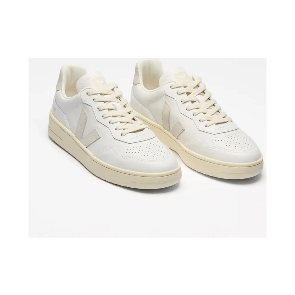Veja V-90 LEATHER WHITE NATURAL – “White” (VD2003655A)
