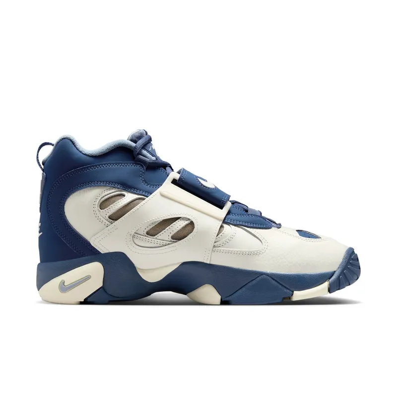 Nike Air Diamond Turf 2 “Royals” (II7080-100)