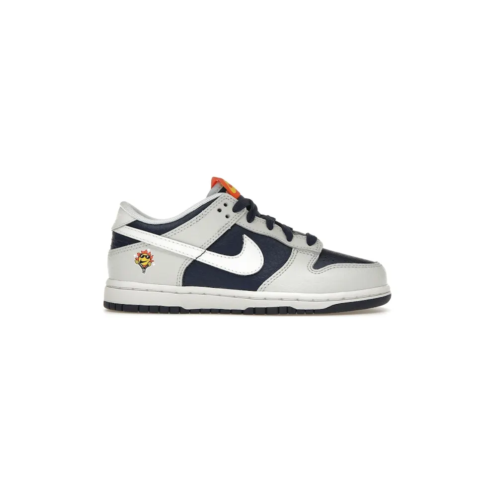 Nike Dunk Low UV Reactive “Photon Dust / Midnight Navy / Blue Tint / White” (FN6969-025)