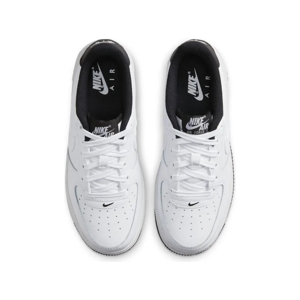Nike Air Force 1 Older Kids’ White (DV1331-100)