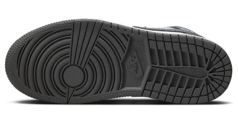air-jordan-1 DQ8424-001
