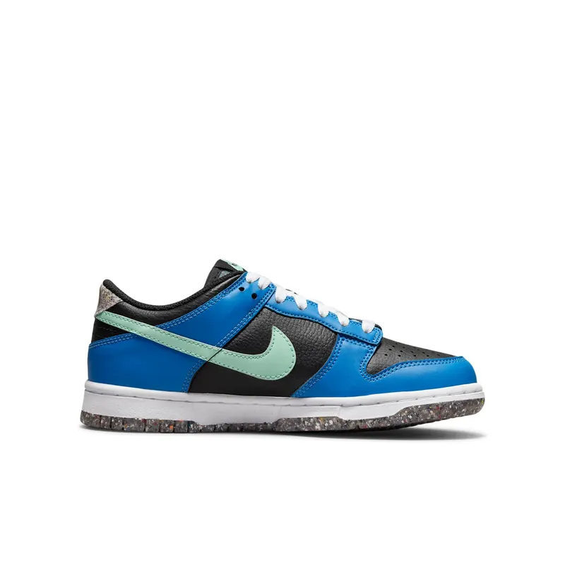 Nike Dunk Low SE Older Kids’ Black (DR0165-001)