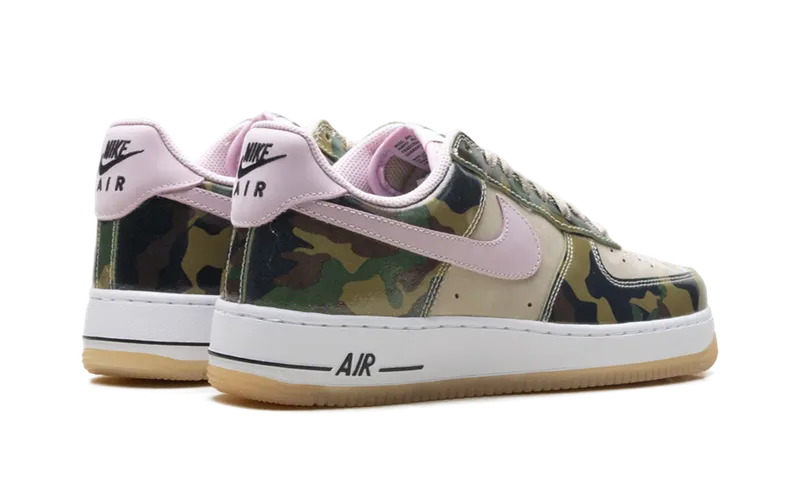 Nike Air Force 1 Low ’07 LV8 “Patent Camo Pink” (HQ1967-200)