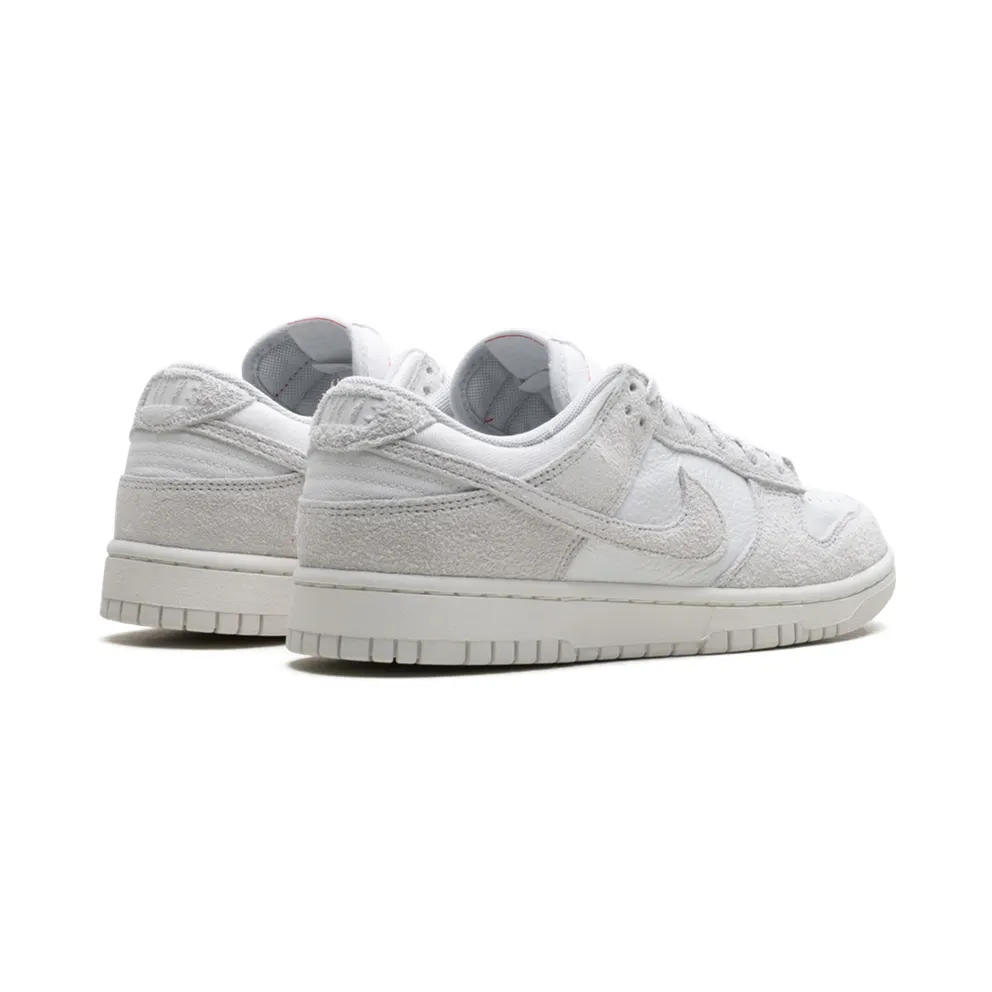 Nike Dunk Low “Photon Dust” (HJ5777-100)