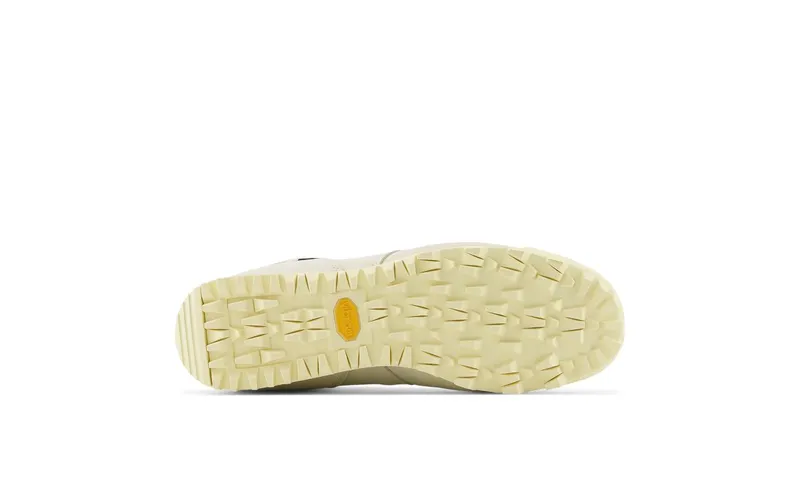 New Balance Rainier Gore-Tex Off White (URAINXAN)