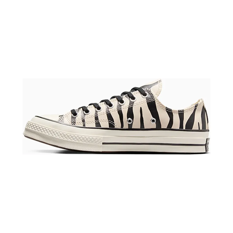 Converse Chuck 70 Glow-In-The-Dark Zebra Print Light Dune/Black/Egret (A13438C)