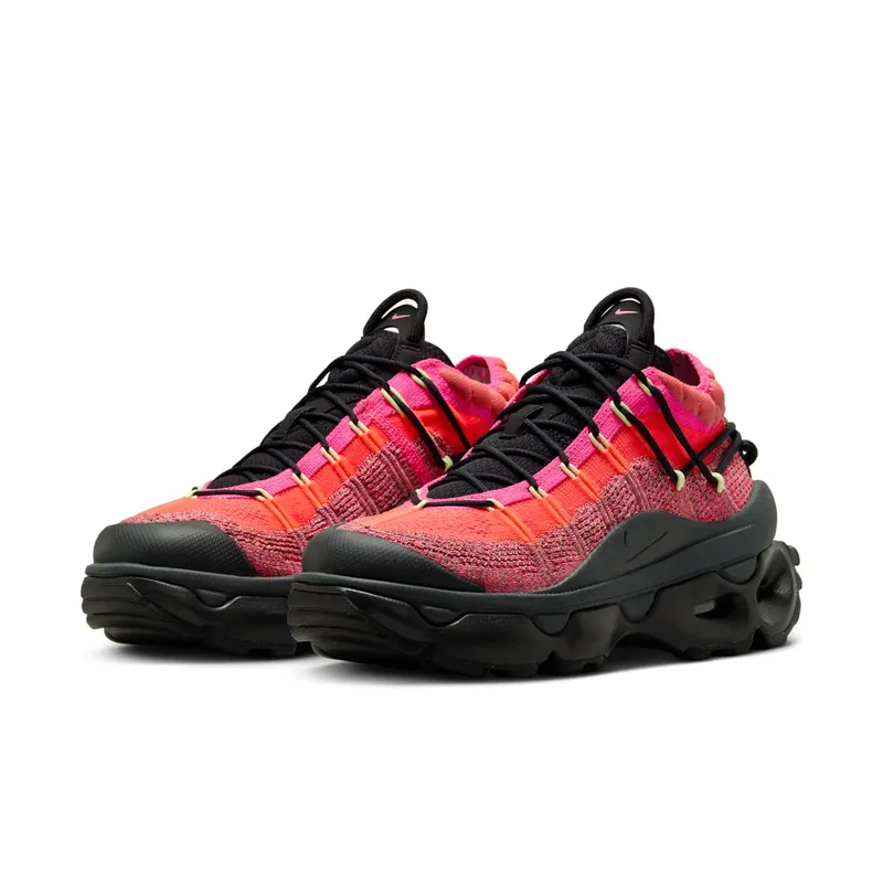 Nike Air Max Flyknit Venture “Hyper Pink Black” (FD2110-600)