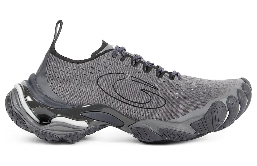 Balenciaga sneaker Black (829106WANRN1100)