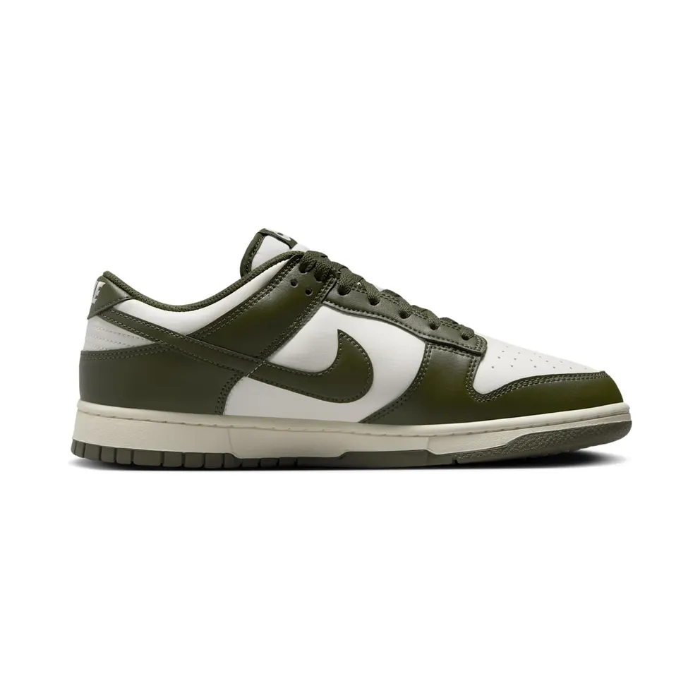 Nike Dunk Low “Cargo Khaki” (HF5441-102)