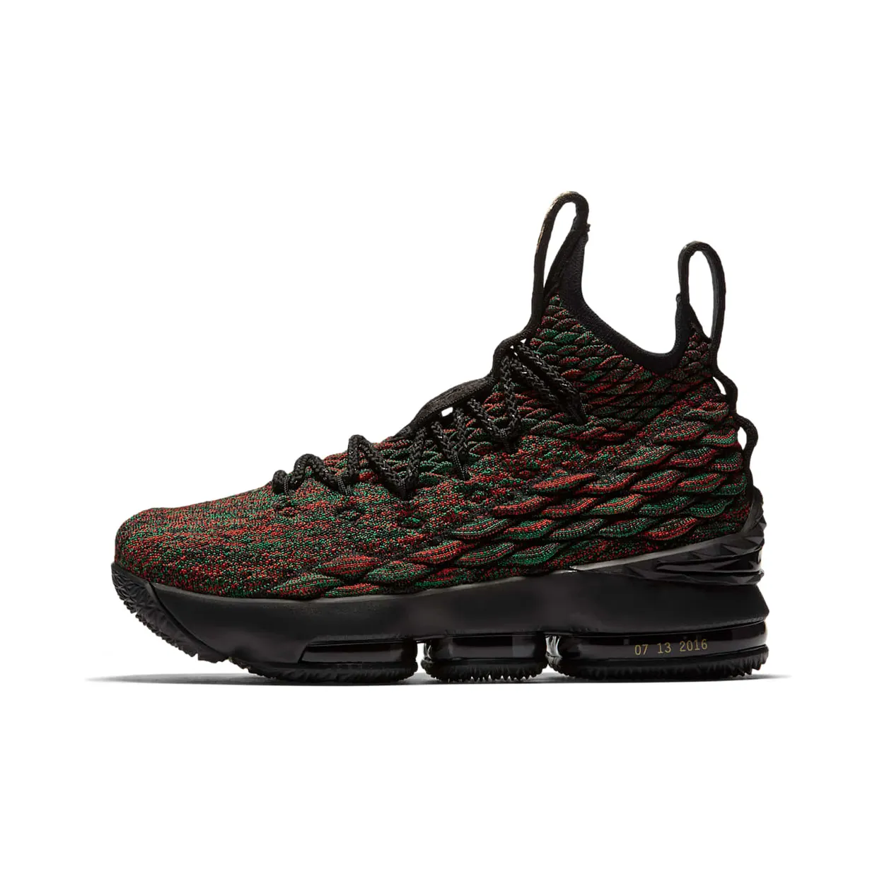 nike-lebron-15 943762-900