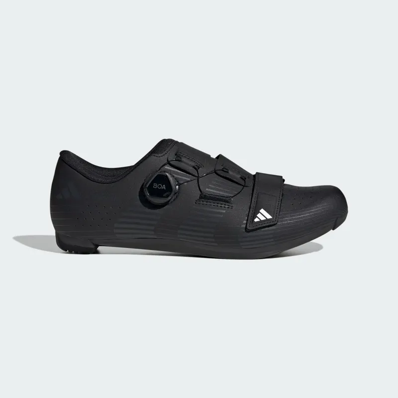 Adidas VUELTANO Cycling Shoes Core Black / Carbon / Cloud White (JS1938)