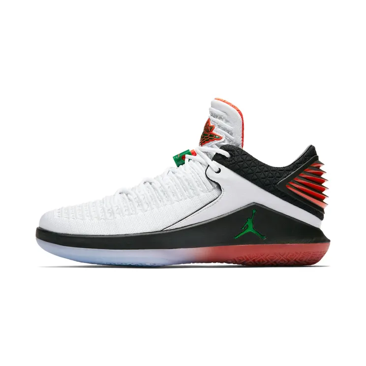 Jordan XXXII Low Like Mike Gatorade “White / Black / Rush Orange” (AA1256-100)