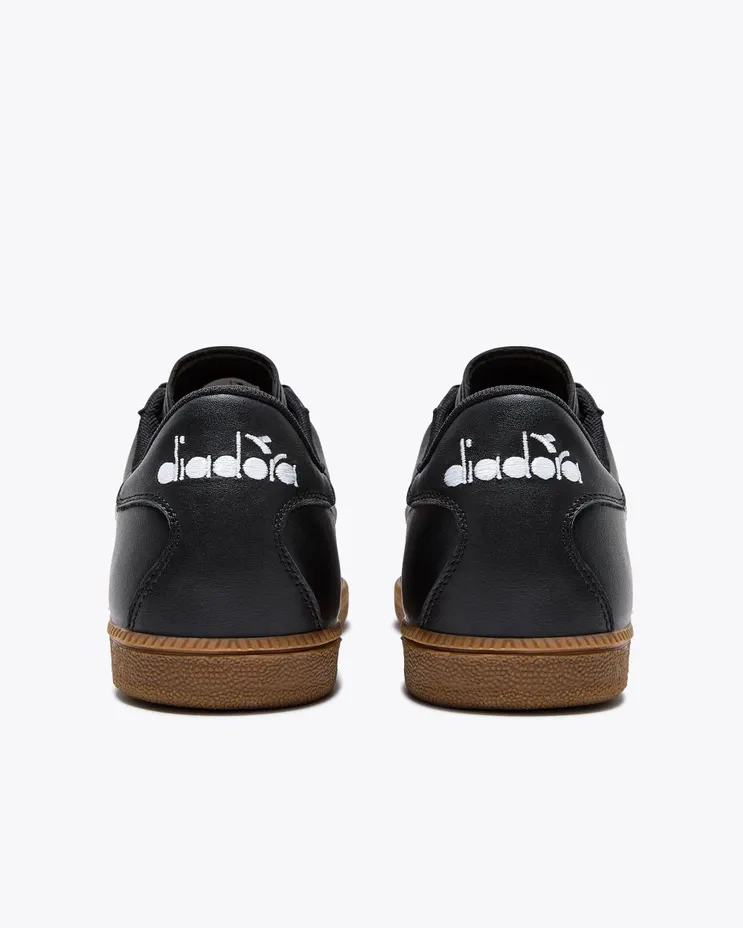 Diadora Trainer – “Black White” (501.181246_C0641)