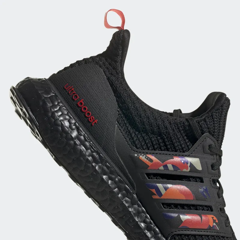 Adidas Ultraboost DNA Core Black / Core Black / Gold Metallic (GZ7603)