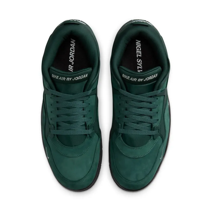 Air Jordan 4 RM “Nigel Sylvester – Grandma’s Driveway” (HF4334-300)