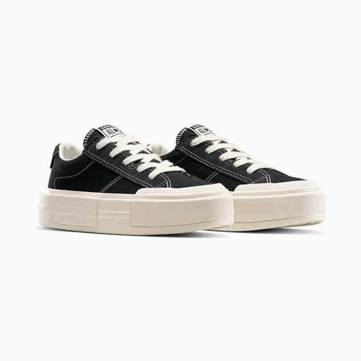 converse-chuck-taylor-all-star A17682C