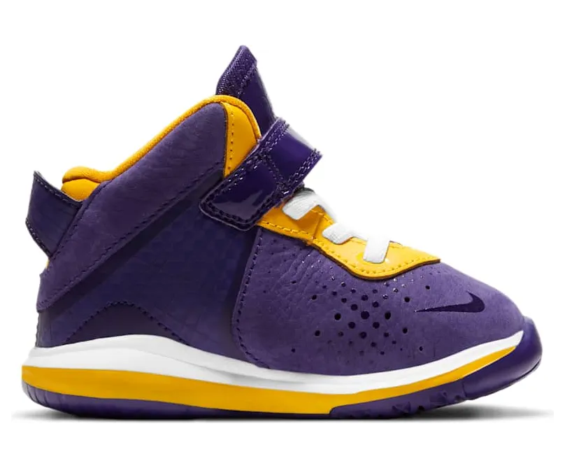 nike-lebron-8 CT5116-500
