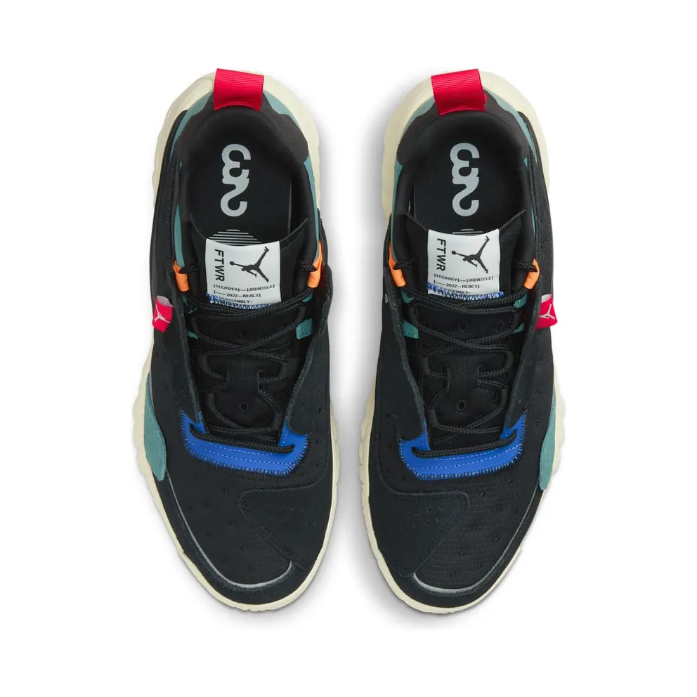 Jordan Delta 2 Black University Red Mineral Slate (CV8121-063)