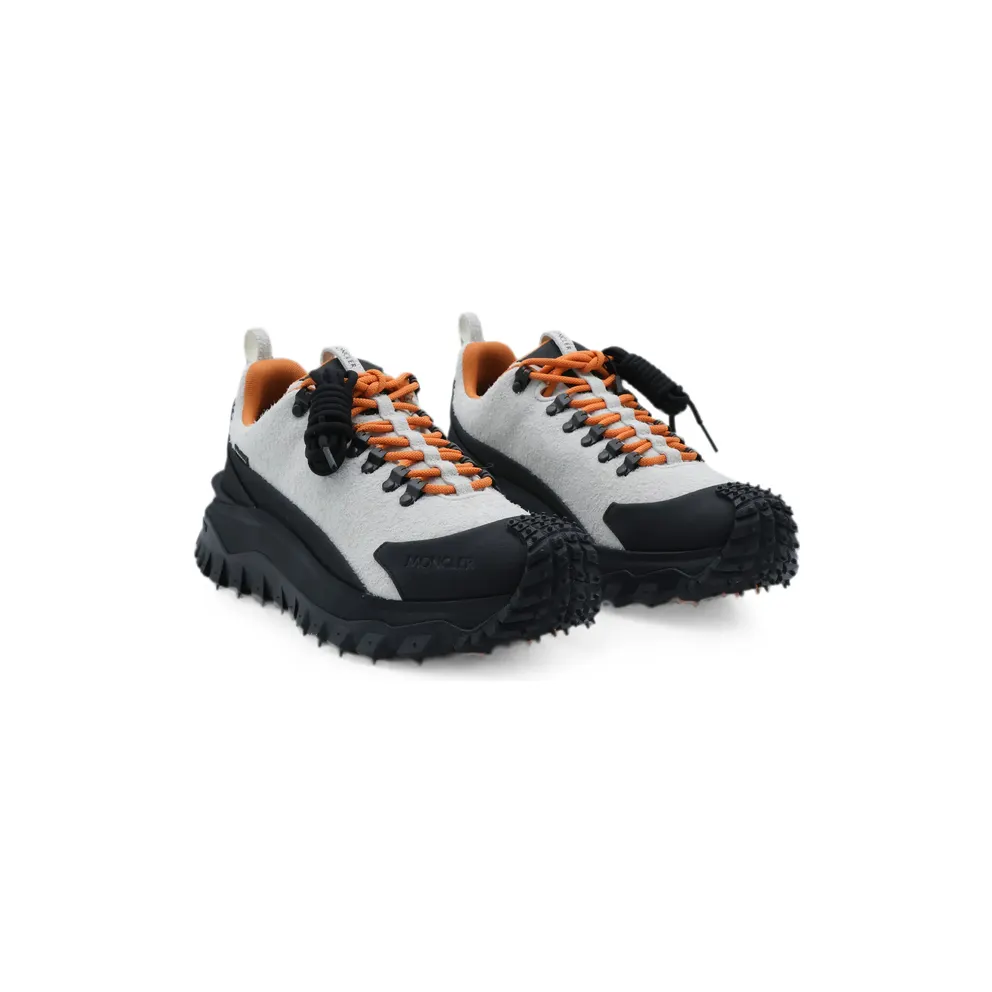 Moncler Trailgrip APEX GTX “White/Black” (M9888 4M000-20 033)