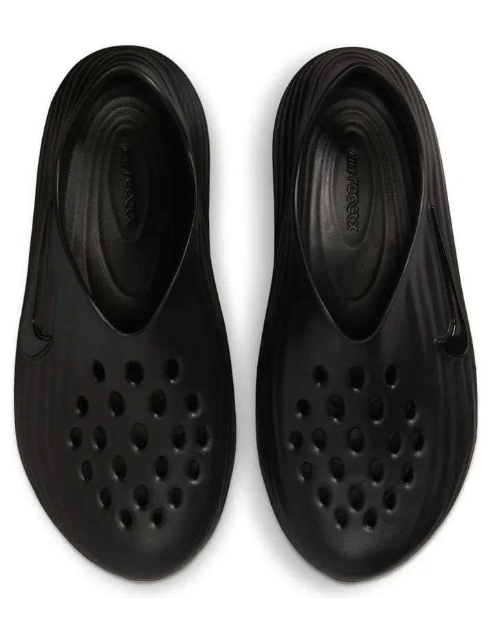 Nike Reactx Rejuven8 “Triple Black”: de makkelijkste keuze in je kast (4)