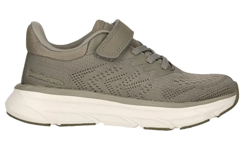 endurance-sneaker E252346-3110
