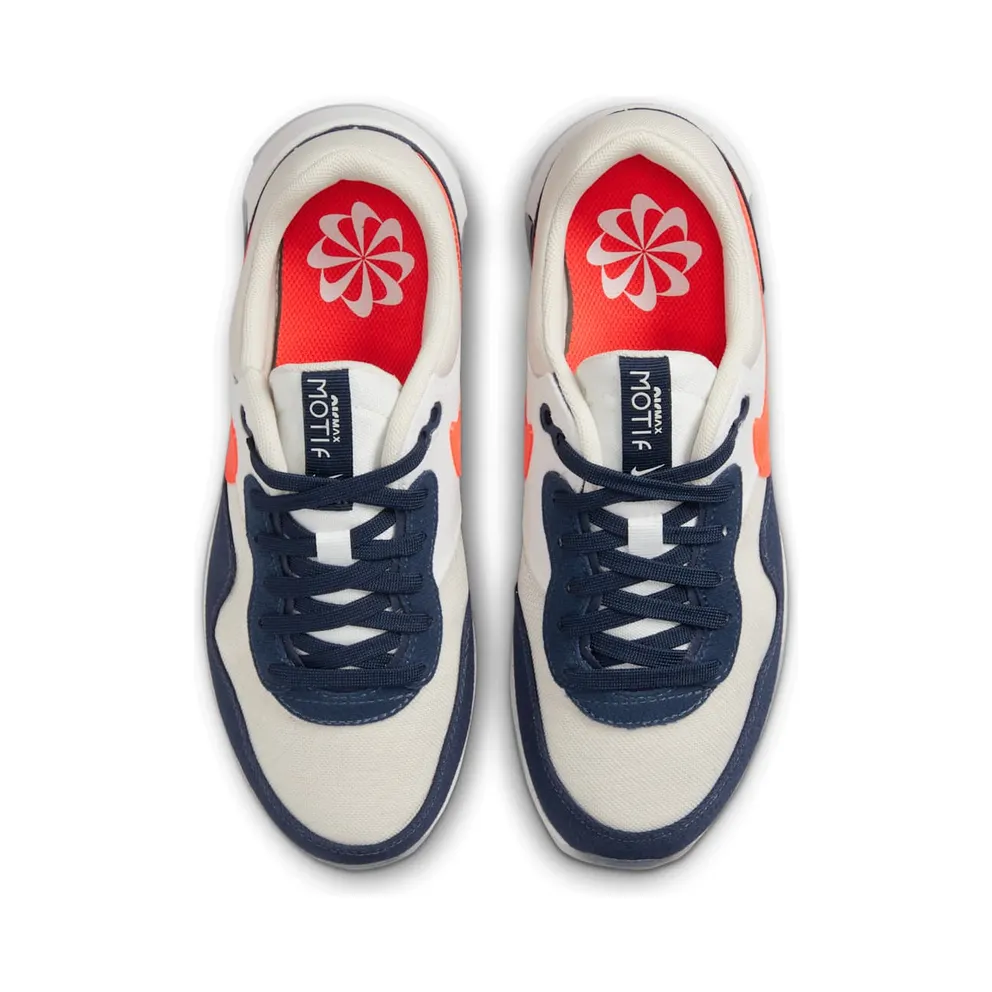 Nike Air Max Motif Older Kids’ Grey (DH9388-004)