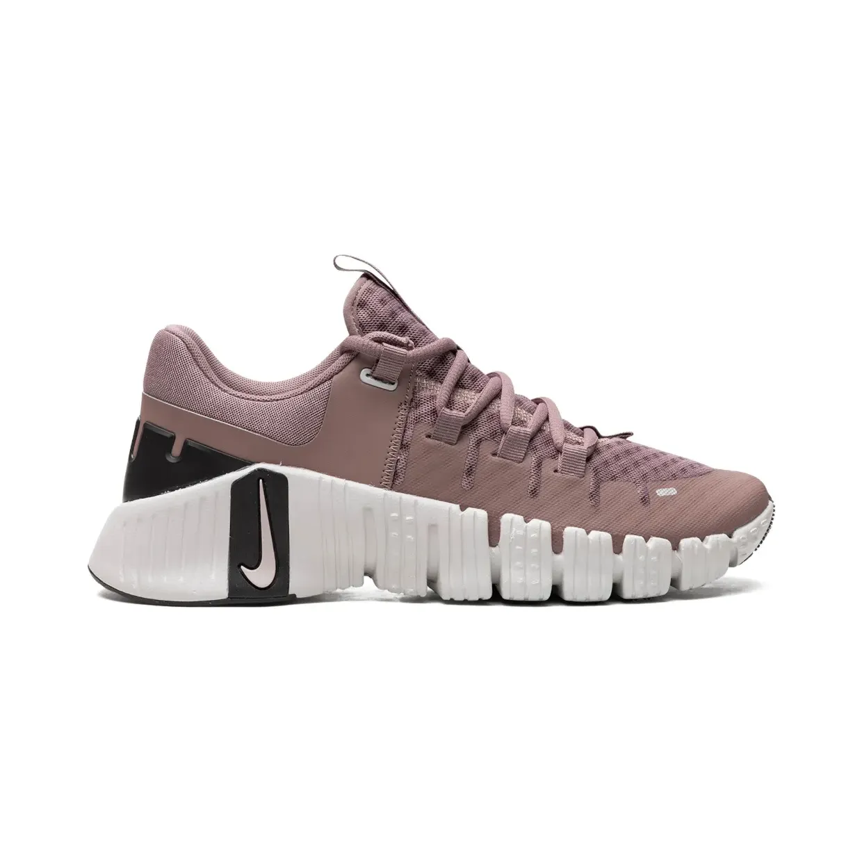 nike-free DV3950