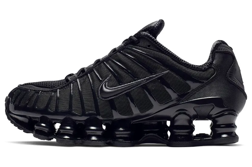 Nike Shox TL “Black Metallic Hematite”: donkere glans voor haar