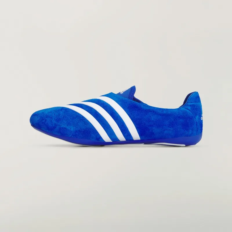 adidas PW Vario “Flat Earther”: Pharrells premium suede (5)